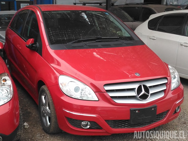 Archivo:Mercedes W245 JDM 08-2008 - 04-2012 tipo A.jpeg