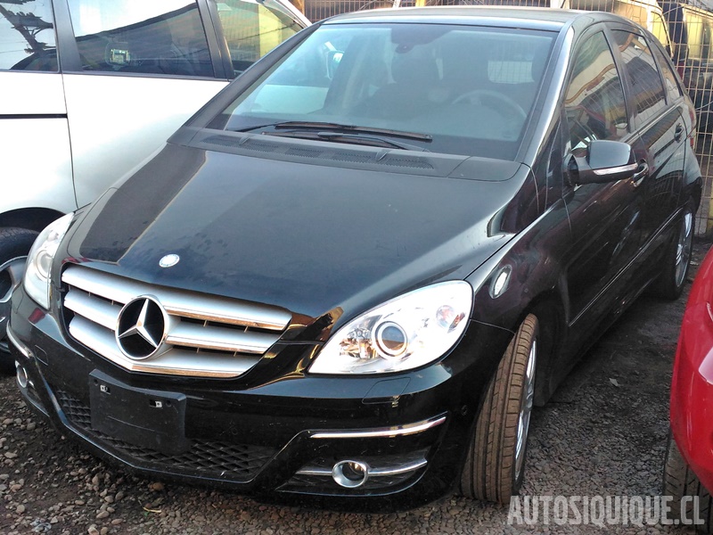 Archivo:Mercedes W245 JDM 08-2008 - 04-2012 tipo B.jpeg