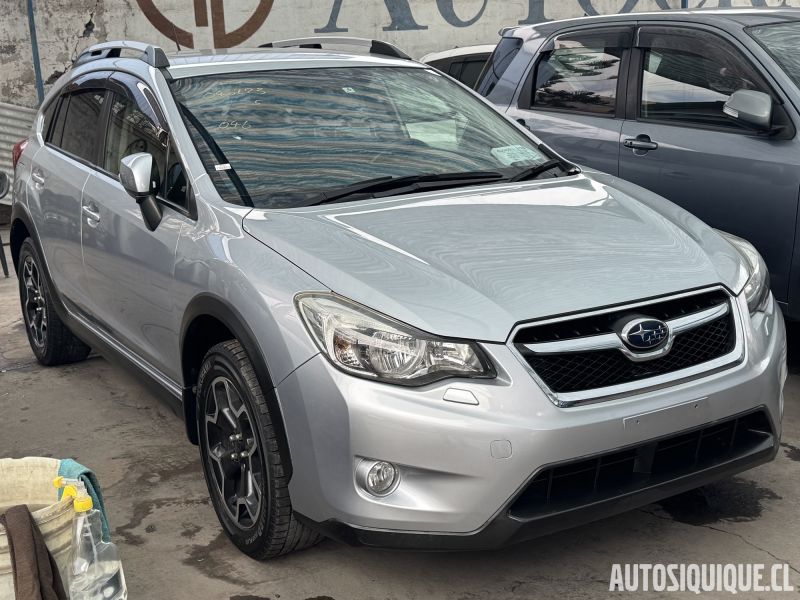Archivo:Subaru XV 1era gen 10-2012 - 10-2015.jpeg