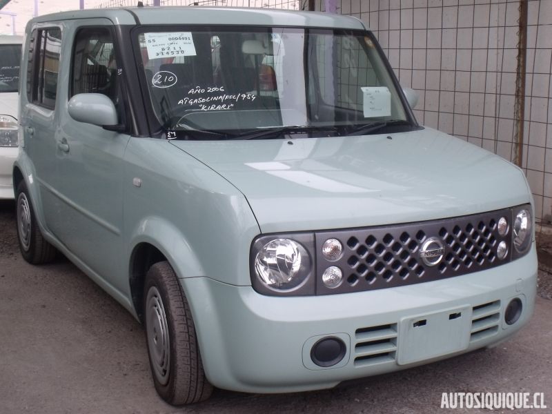 Archivo:Nissan Cube 3 05-2005 - 01-2007.jpeg