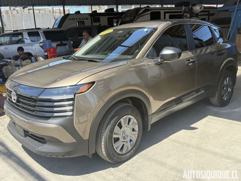 Archivo:Nissan Kicks 2 MY2025.jpeg