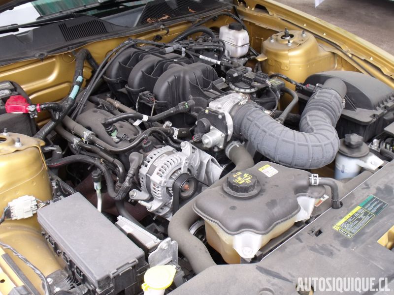 Archivo:Motor Cologne 40 Lts Mustang 5.jpeg