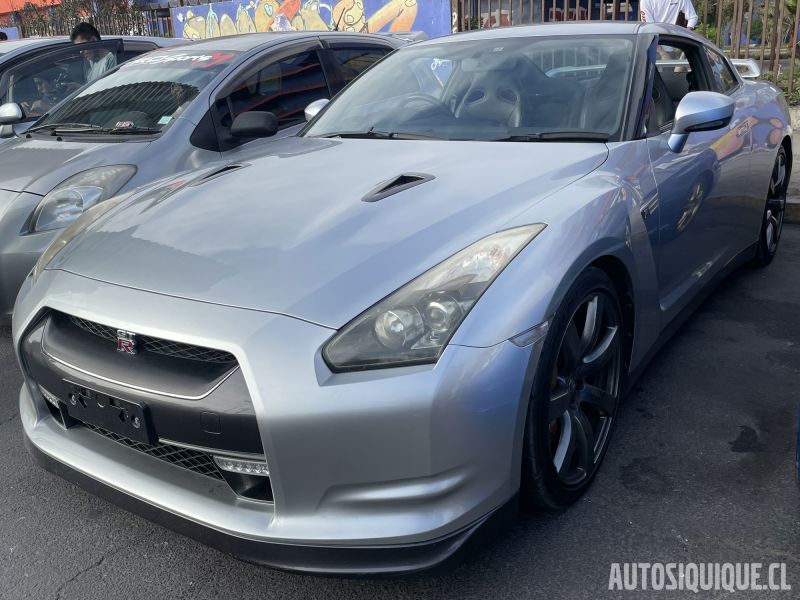 Archivo:GT-R JDM 12-2007 - 11-2010.jpeg