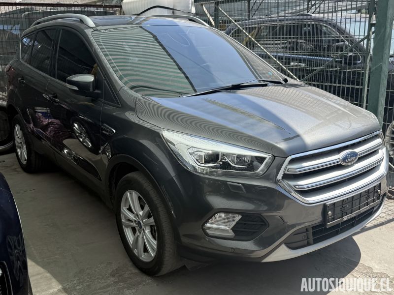 Archivo:Ford Kuga 2 KDM 01-2017 - 01-2019.jpeg