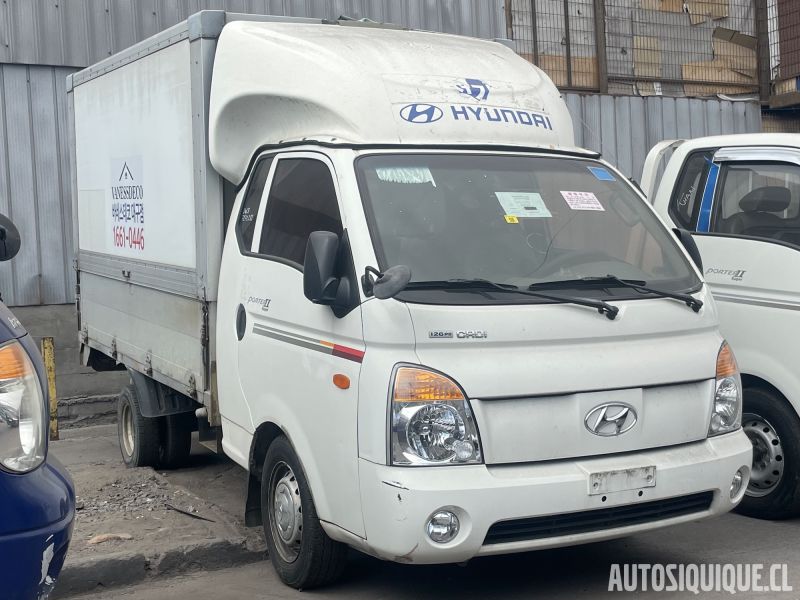 Archivo:Hyundai Porter 4 01-2008 - 01-2012.jpeg
