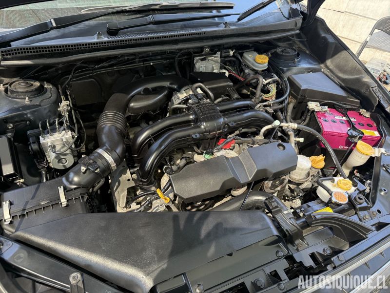 Archivo:Motor FB20 Subaru XV 1.jpeg