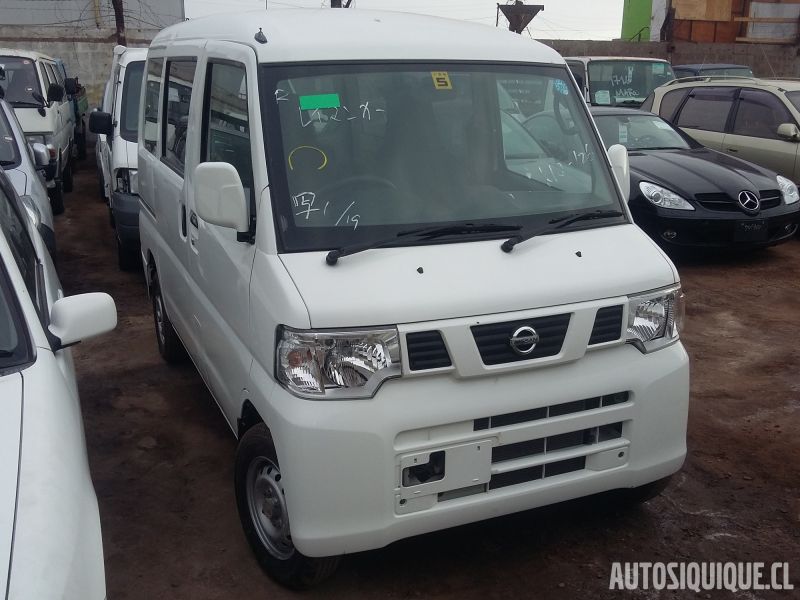 Archivo:Nissan NV100 Clipper Van 1st gen.jpeg