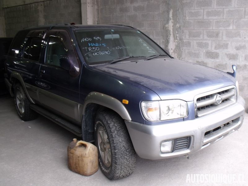 Archivo:Nissan Terrano 2 02-1999 - 08-2002 WIDEBODY.jpeg
