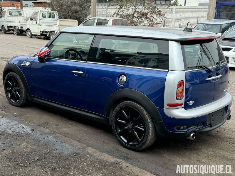 Archivo:Mini Clubman Cooper S JDM 10-2007 - 10-2010 REAR.jpeg