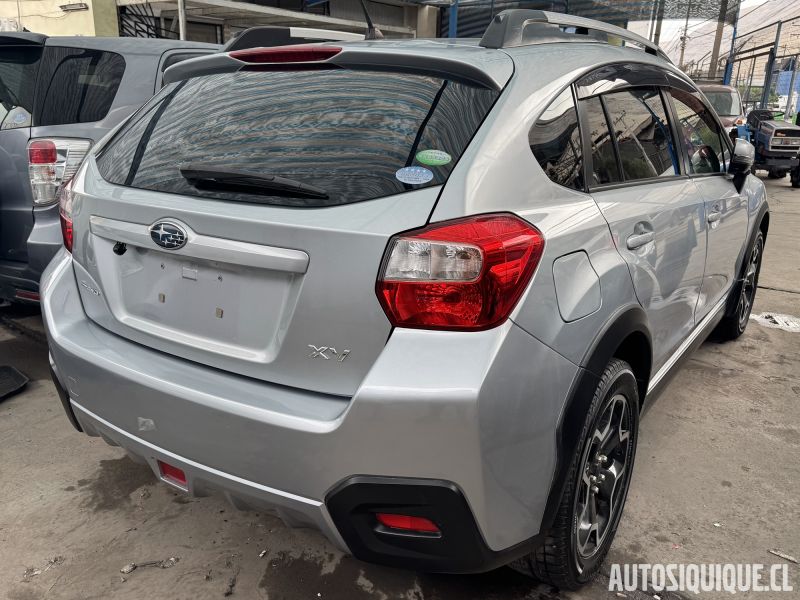 Archivo:Subaru XV 1era gen REAR.jpeg