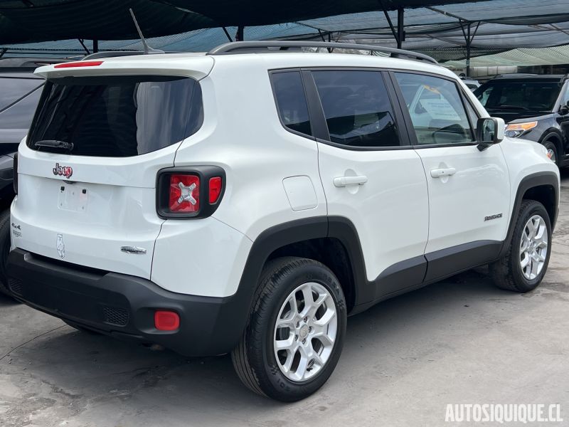 Archivo:Jeep Renegade MY2015 - 2018 REAR.jpeg