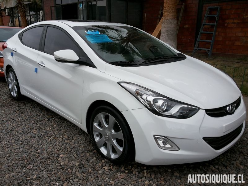 Archivo:Hyundai Avante 4 08-2010 - 08-2013.jpeg