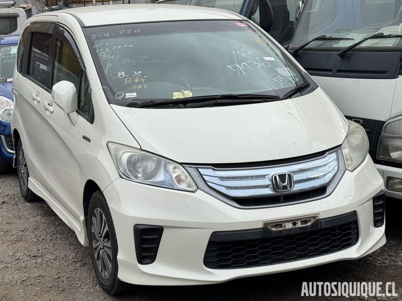 Archivo:Honda Freed Hybrid 1.jpeg