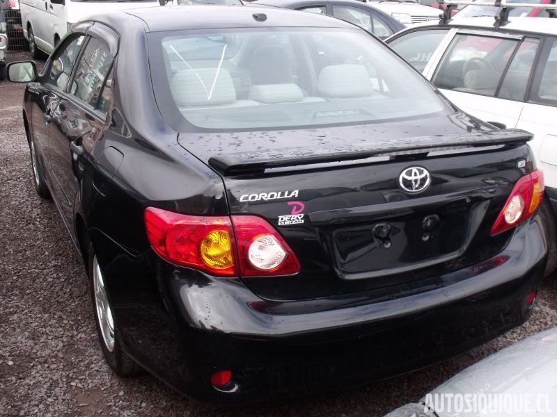 Archivo:Toyota Corolla 10 MY2009 - 2010 rear.jpeg