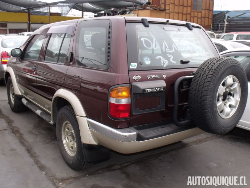 Archivo:Nissan Terrano 2 09-1995 - 02-1999 REAR WIDEBODY TIRE.jpeg