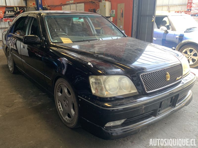 Archivo:Toyota Crown 11 08-2001 - 12-2003 ATHLETE.jpeg