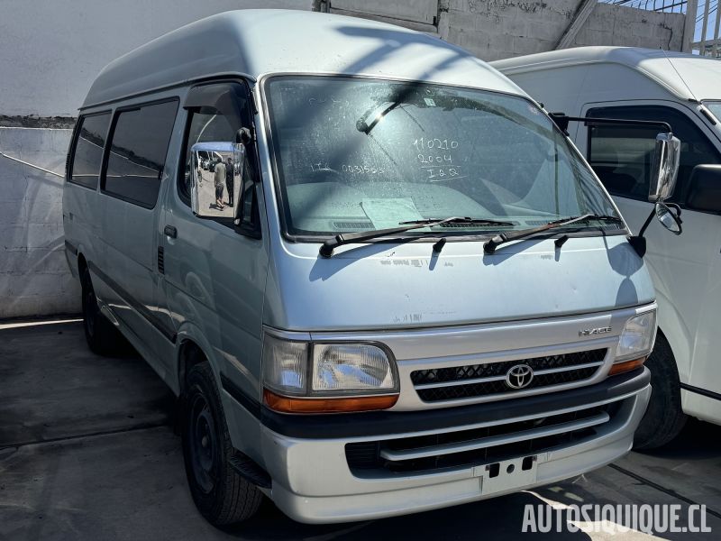 Archivo:Hiace Van SUPER GL HIGH ROOF 08-1998 - 08-2004.jpeg