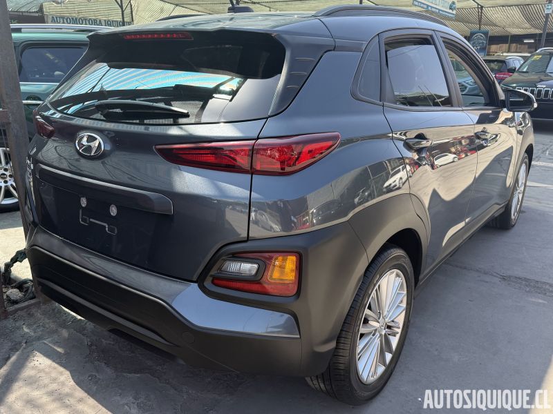 Archivo:Hyundai Kona 1 USDM MY2018 - 2021 REAR.jpeg
