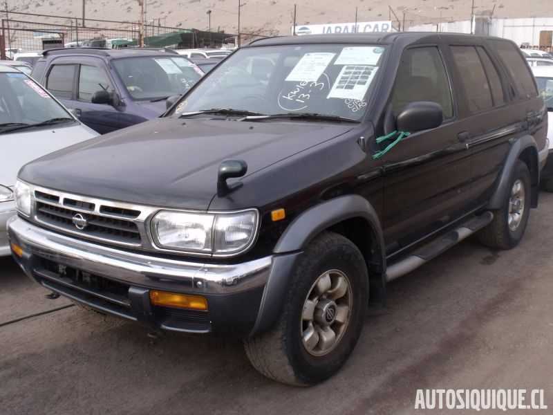 Archivo:Nissan Terrano 2 09-1995 - 02-1999 WIDE BODY.jpeg
