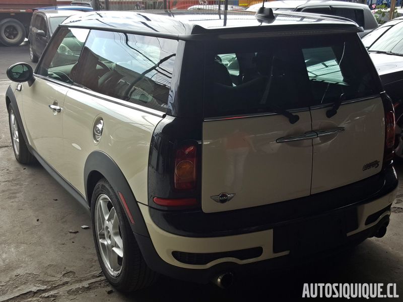 Archivo:Mini Clubman Cooper S MY2008 - 2010 REAR.jpeg