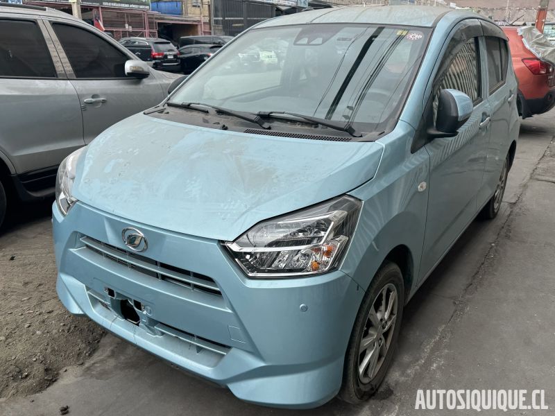 Archivo:Daihatsu Mira ES 2da gen non commercial.jpeg