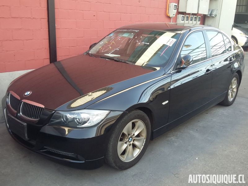 Archivo:BMW E90 SEDAN 04-2005 - 10-2008.jpeg