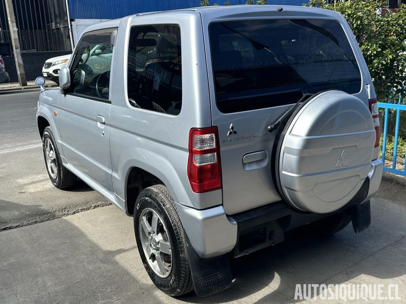 Archivo:Pajero Mini 2 092008 - 022013.jpeg